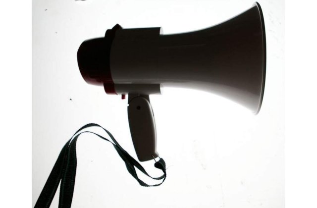 Comunicarea, prima la care renuntam pe "timpuri grele"?