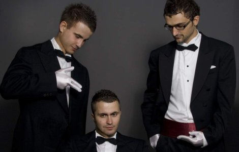 Residence Deejays & Frissco, locul 1 in Grecia