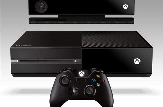 Microsoft a lansat noua consola de jocuri si divertisment Xbox One
