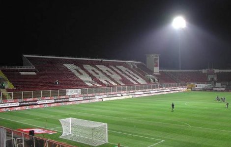 Rapid, exclusa din competitiile europene si amendata cu 100000 de euro
