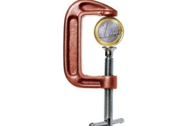 Cursul de schimb, la minimul ultimelor doua luni