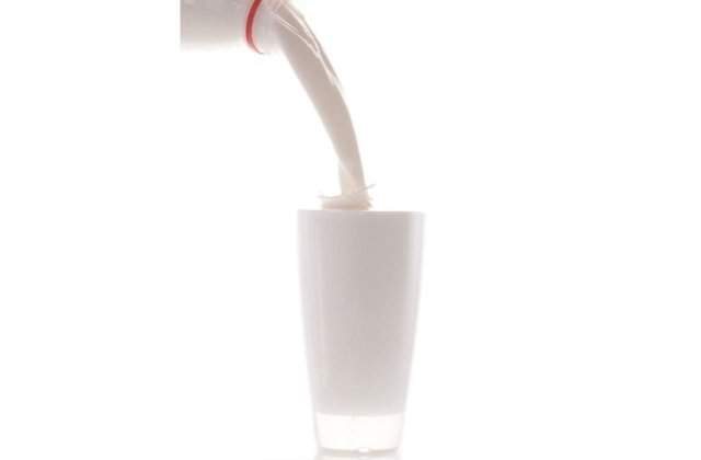 Consumatorii au cautat in 2009 marci de lapte mai ieftine