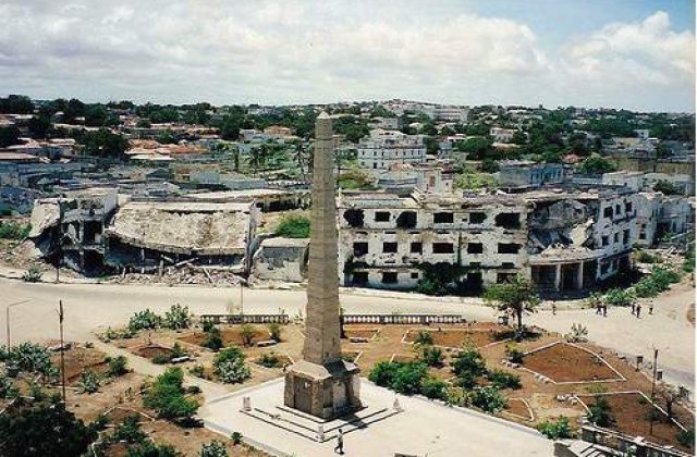 Atentat grav in Somalia, soldat cu cel putin 18 morti