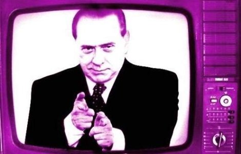 350.000 de bloggeri italieni cer demisia lui Berlusconi