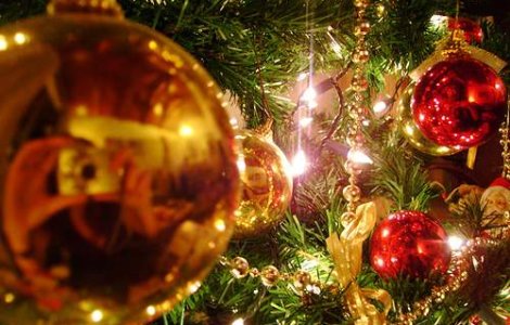 Obama a aprins luminitele bradului de Craciun de la Casa Alba