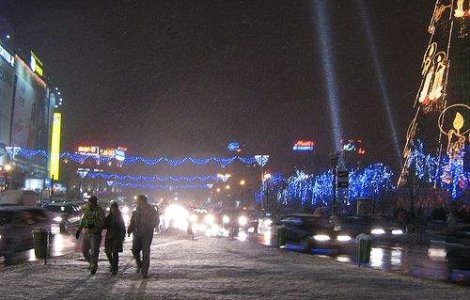 Luminile de Craciun din Bucuresti vor fi aprinse maine!