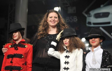 Vedetele noastre i-au adus un tribut vestimentar lui Michael Jackson