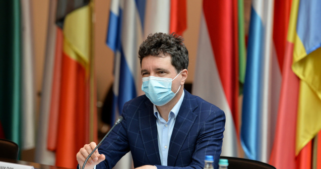 Nicușor Dan: „Numărul de îmbolnăviri de coronavirus scade în București”