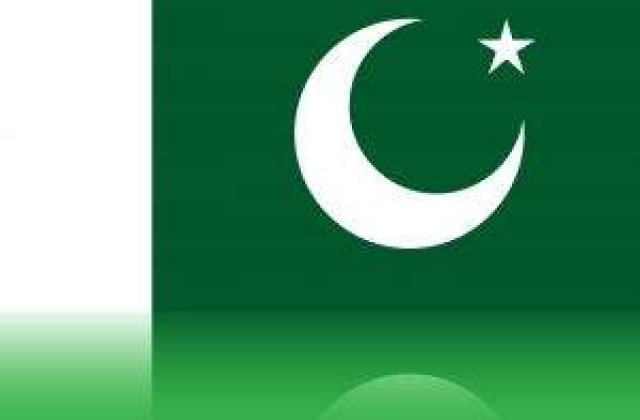 Atentat intr-o moschee din Pakistan, soldat cu cel putin 40 de morti