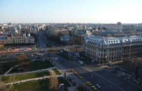 Le Monde: Romanii voteaza intr-unul dintre cele mai importante scrutine din ultimii 20 de ani