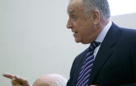 Iliescu: As fi mai prudent, semnalul este promitator, sper ca se va confirma