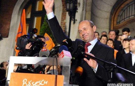 Romanii au decis: Traian Basescu, inca 5 ani de mandat