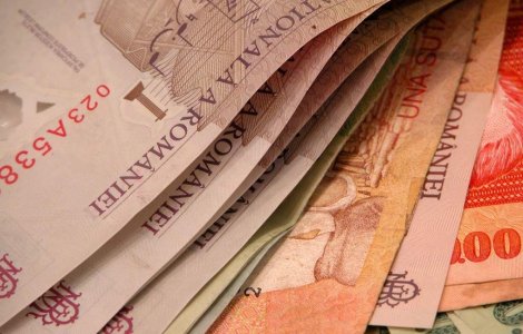 Deficitul bugetar S-A DUBLAT intr-o singura luna