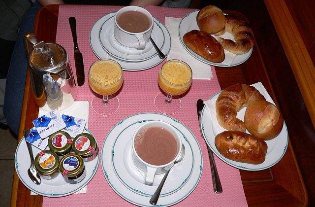 Micul dejun in jurul lumii: 10 meniuri traditionale pentru prima masa a zilei