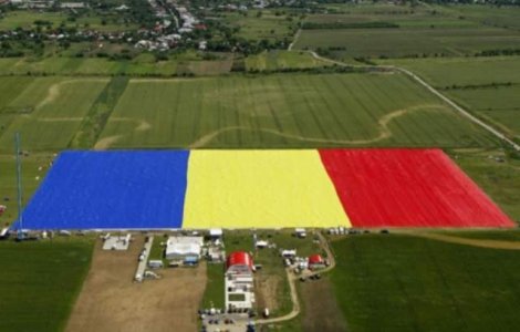 Tricolorul romanesc a intrat in Cartea Recordurilor