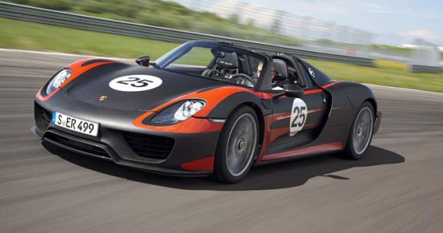 OFICIAL: Porsche 918 Spyder - 887 CP si consum de 3,3 litri/100 km!