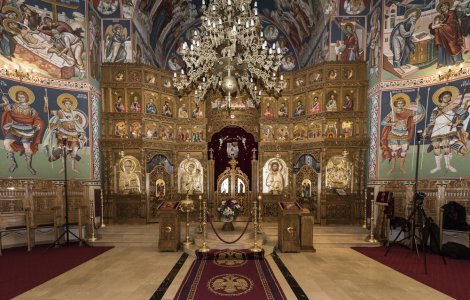 În biserici şi mănăstiri se vor ține slujbe de pomenire a eroilor Revoluţiei