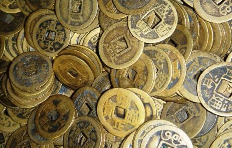 China arunca cu banii in piata si in 2010