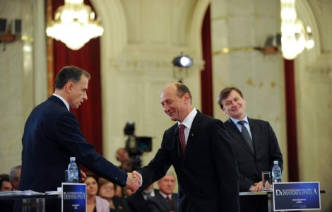 Basescu: PSD ar deveni extrem de penibil daca ar contesta alegerile