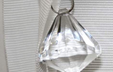 Un diamant-brioleta a fost vandut cu un pret record