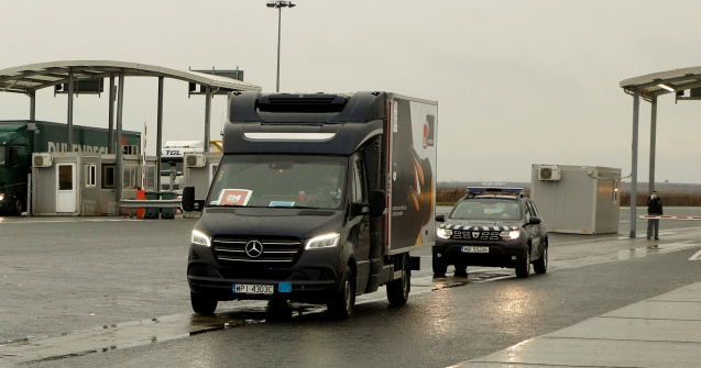Oficialii au explicat de ce vaccinul nu a ajuns în România cu avionul