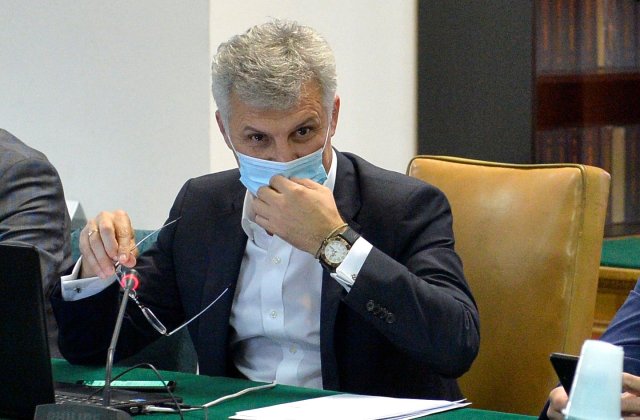 Daniel Zamfir: &bdquo;C&icirc;țule, ești un v&acirc;nzător și un hoț!&rdquo;