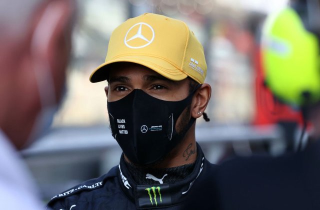 Mercedes prelungește termenul limită pentru contractul cu Hamilton: britanicul poate semna noul acord până la începutul lunii martie