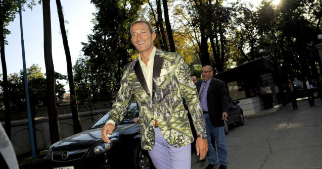 Mazare nu mai pleaca in Brazilia, dar o sa stea o vreme "cu capul la cutie"