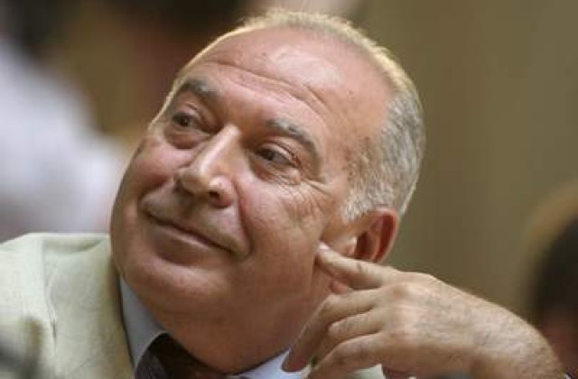 Dan Voiculescu si fiica sa, audiati de procurori