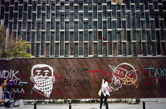 Occupy Gezi: Componenta virtuala a protestelor din Turcia