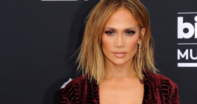  Top  5 obiceiuri proaste ale celor mai frumoase femei de la Hollywood