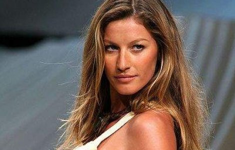 Gisele Bundchen a devenit mamica