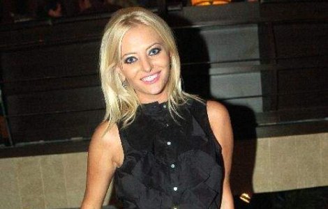 Scandal in club pentru iubitul Deliei
