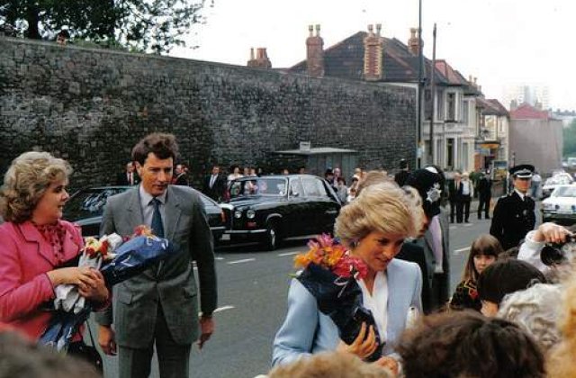 Au murit sau nu la acea data? 12 exemple care ne pun pe ganduri...