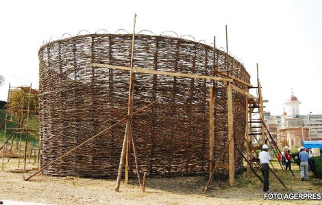 Cel mai mare cos din lume a fost impletit la Festivalul TurdaFest