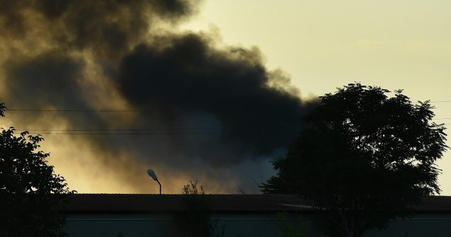 Un pompier aflat în timpul liber a intervenit pentru stingerea unui incendiu