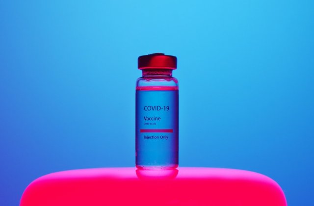 Moderna intenționează să producă până la 1 miliard de doze de vaccin anti-Covid-19