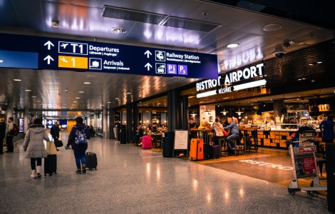 Sistem de recunoaștere facială la aeroport. Lufthansa și Swiss Airlines au adoptat noul sistem
