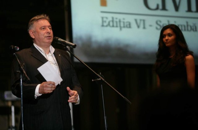 Madalin Voicu: 'Mircea Geoana ar trebui sa se retraga de la conducerea PSD'