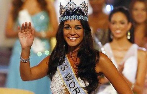  Video  Cine este cea mai frumoasa femeie din lume?