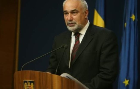 Vosganian: Avem lideri care, prin accentul lor, dovedesc ca engleza este o limba francofona