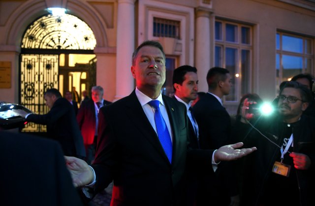 Klaus Iohannis a primit, &icirc;n 2020, cadouri de aproape 9.000 de lei