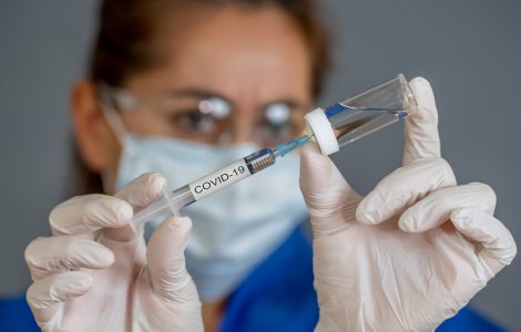 Dr. Adrian Marinescu: „Vaccinul este singura soluție ca să ne întoarcem la viața normală”
