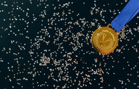 Regizorul filmului „Colectiv” refuză medalia „Meritul cultural”