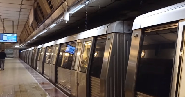 VIDEO Probleme la stația de metrou Eroilor 1: Apa curge din tavan