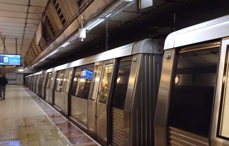 VIDEO Probleme la stația de metrou Eroilor 1: Apa curge din tavan