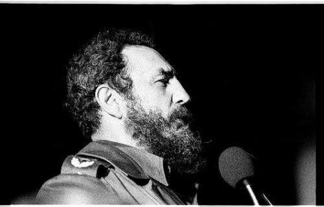 Castro il acuza pe Obama ca promoveaza o politica agresiva in America Latina