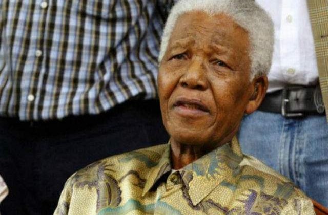 Nelson Mandela, de doua zile in spital