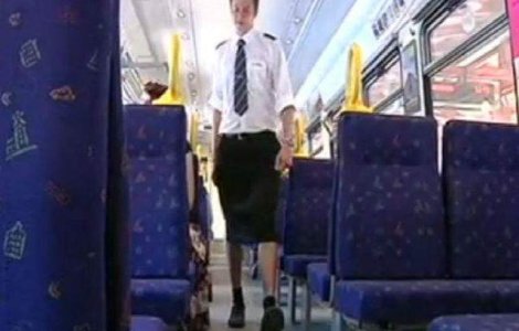 Mecanicii de locomotiva din Suedia poarta fuste in timpul serviciului