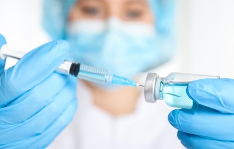 Peste 200.000 de persoane sunt programate pentru a doua etapă a vaccinării